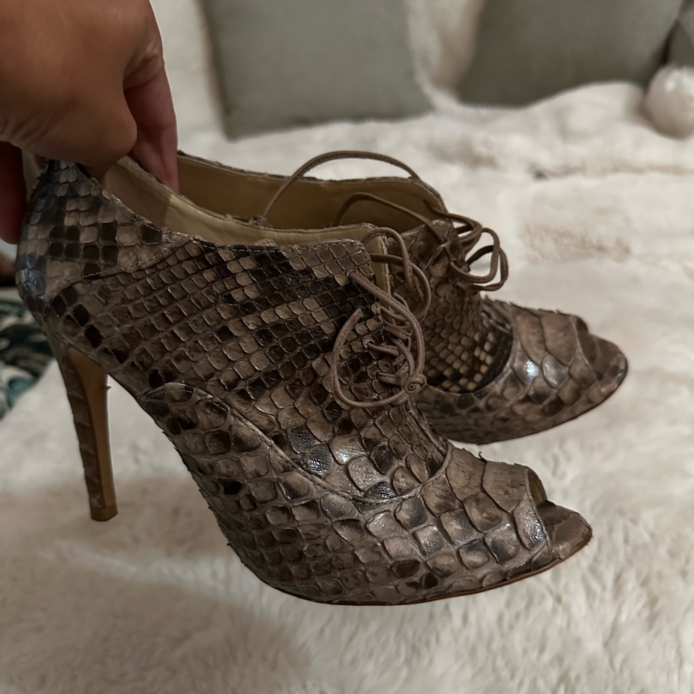 Alexander Birman 3.75’ heel